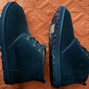 Men’s UGG boots